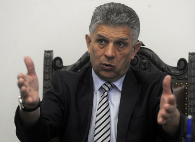 Пацоли као Угљанинов мамац; Дачић: Министар сам обојици